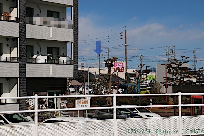 51031032_6
