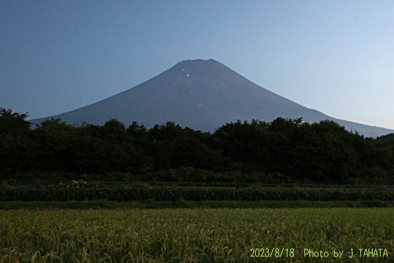 2023年8月18日の富士山写真