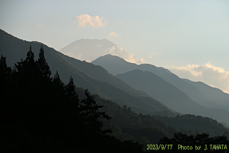 2023年9月17日の富士山写真