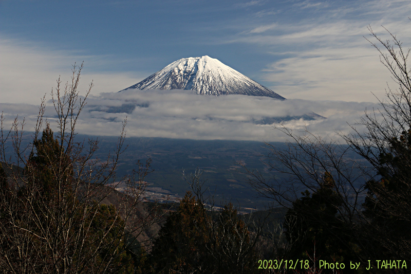 2023年12月18日の富士山写真