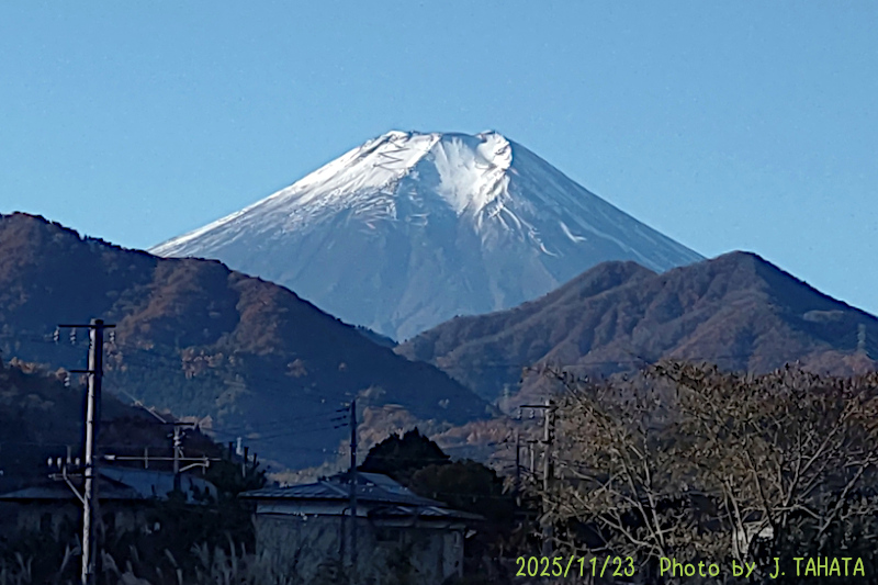 2025年11月22日の富士山写真